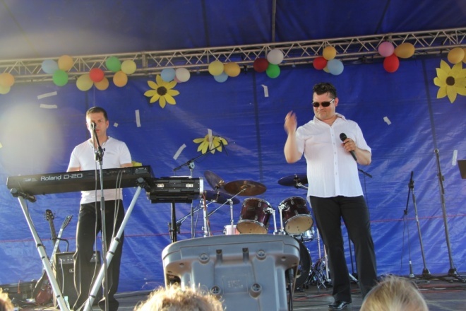 Goworowo: Zespół Akcent gwaizdą pikniku [8 VII 2012] - zdjęcie #34 - eOstroleka.pl