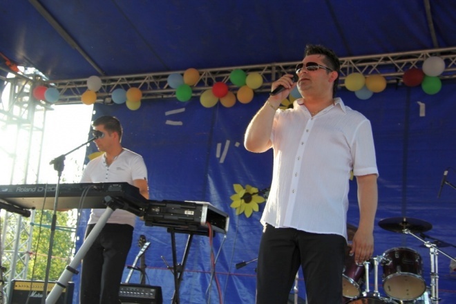 Goworowo: Zespół Akcent gwaizdą pikniku [8 VII 2012] - zdjęcie #31 - eOstroleka.pl