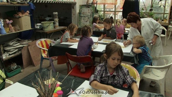 Warsztaty plastyczne w OCK [18.07.2012] - zdjęcie #8 - eOstroleka.pl