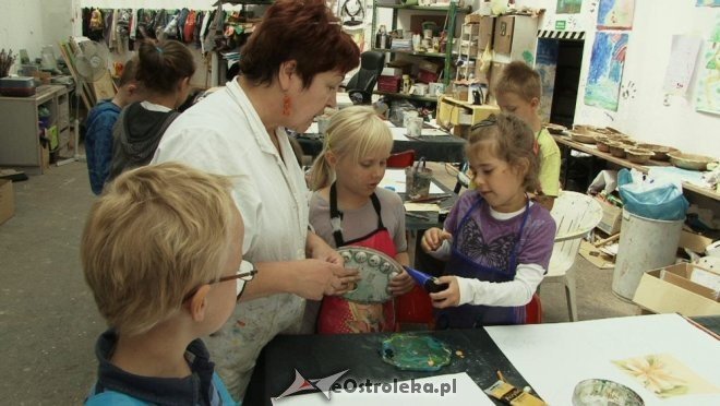 Warsztaty plastyczne w OCK [18.07.2012] - zdjęcie #3 - eOstroleka.pl