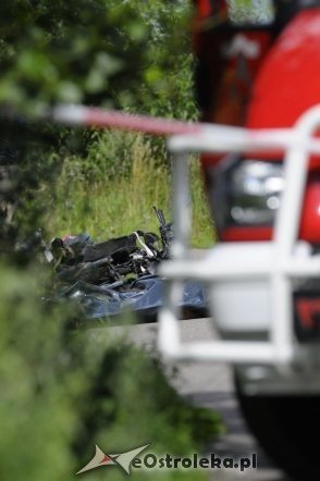 Tragiczny wypadek na trasie Czarnia - Baba [22.07.2012] - zdjęcie #3 - eOstroleka.pl