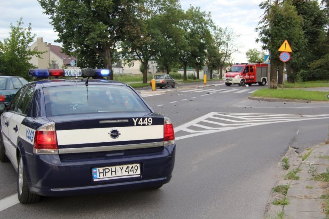 Wypadek na 11 lisopada [22.07.2012] - zdjęcie #7 - eOstroleka.pl