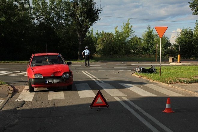 Wypadek na 11 lisopada [22.07.2012] - zdjęcie #3 - eOstroleka.pl