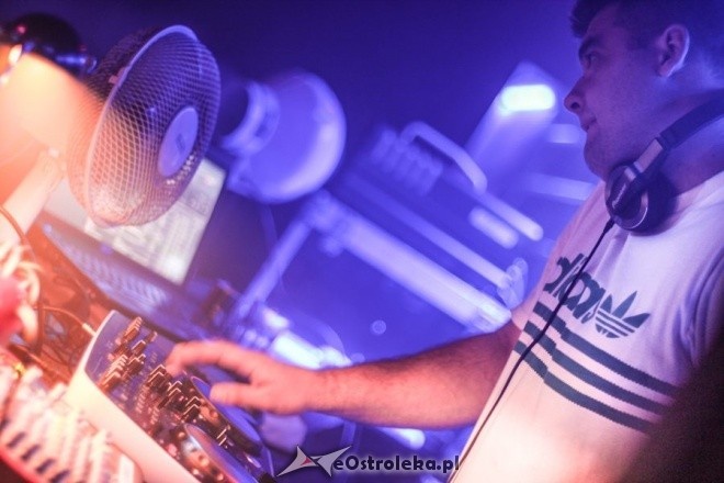 Sobotnia impreza w klubie X-Sensation [21.07.2012] - zdjęcie #5 - eOstroleka.pl
