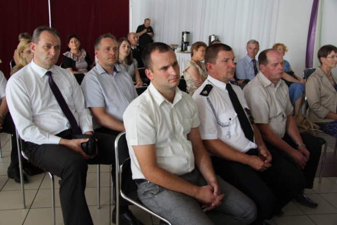 Ochotnicza Straż Pożarna z powiatu ostrołęckiego otrzyma nowy sprzęt [27 VII 2012] - zdjęcie #23 - eOstroleka.pl