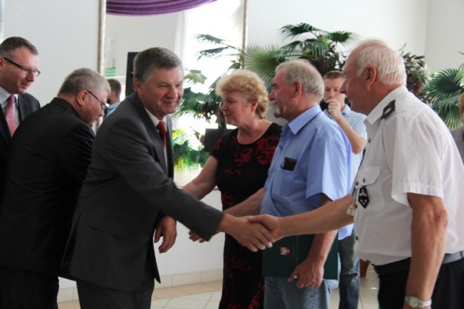 Ochotnicza Straż Pożarna z powiatu ostrołęckiego otrzyma nowy sprzęt [27 VII 2012] - zdjęcie #10 - eOstroleka.pl