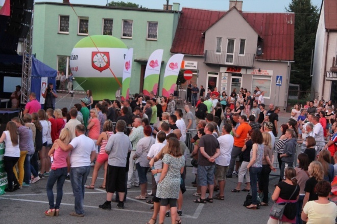 Kobranocka gwiazdą Dni Różana [4 VIII 2012] - zdjęcie #8 - eOstroleka.pl