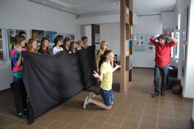 Ostatni dzień warsztatów teatralnych z Leszkiem Zduniem [9 VIII 2012] - zdjęcie #1 - eOstroleka.pl