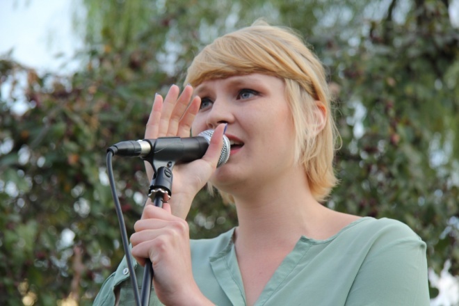 Art Czwartek: Deszcz w butach - recital Klaudii Miłoszewskiej [10 VIII 2012] - zdjęcie #2 - eOstroleka.pl