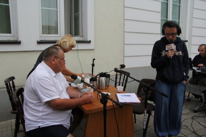 Poranek radia Wnet w Ostrołęce: O Ostrołęce, mieszkańcach i firmie [10 VIII 2012] - zdjęcie #8 - eOstroleka.pl