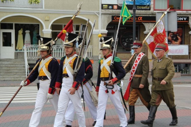 Obchody Święta Wojska Polskiego w Ostrołęce [15 VIII 2012]] - zdjęcie #6 - eOstroleka.pl