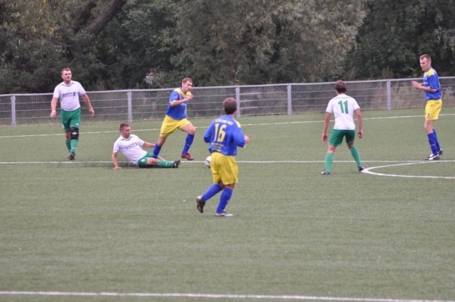 Korona Ostrołęka - Boruta Kuczbork [15.08.2012] - zdjęcie #8 - eOstroleka.pl