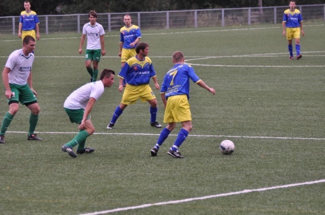 Korona Ostrołęka - Boruta Kuczbork [15.08.2012] - zdjęcie #2 - eOstroleka.pl