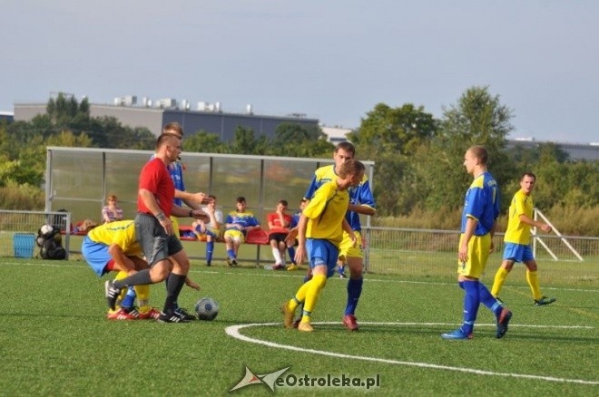 Liga Okręgowa: Korona Ostrołęka - Kryształ Glinojeck [18.08.2012] - zdjęcie #13 - eOstroleka.pl