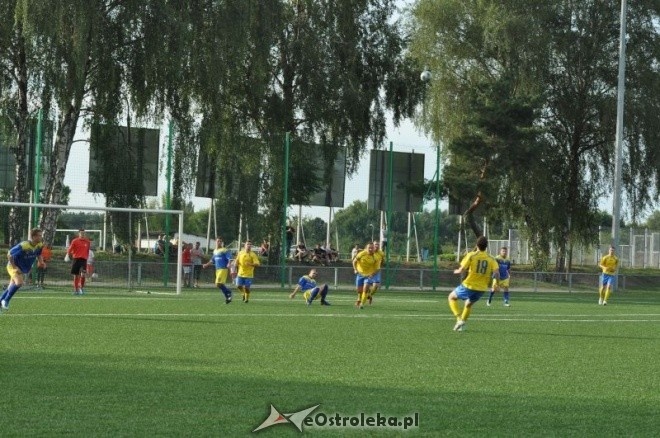 Liga Okręgowa: Korona Ostrołęka - Kryształ Glinojeck [18.08.2012] - zdjęcie #7 - eOstroleka.pl