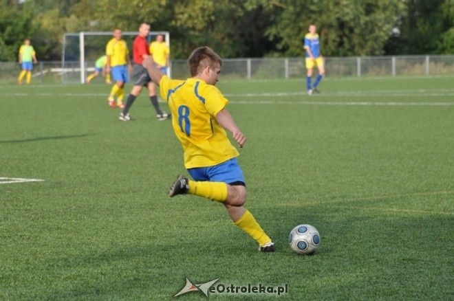 Liga Okręgowa: Korona Ostrołęka - Kryształ Glinojeck [18.08.2012] - zdjęcie #5 - eOstroleka.pl