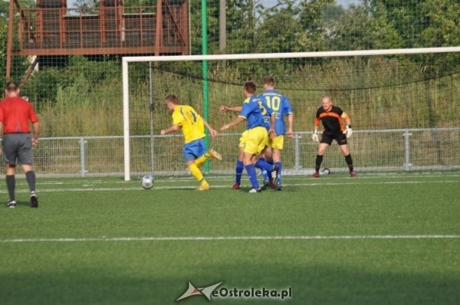 Liga Okręgowa: Korona Ostrołęka - Kryształ Glinojeck [18.08.2012] - zdjęcie #3 - eOstroleka.pl