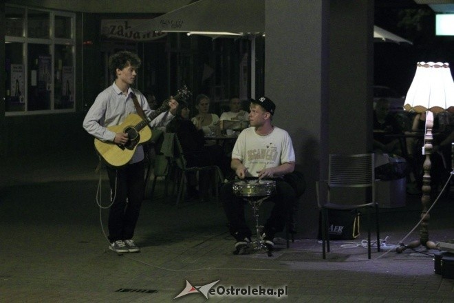 Jazzowe jam session Michała Łoniewskiego i Bartosza Wójcika [19.08.2012] - zdjęcie #3 - eOstroleka.pl