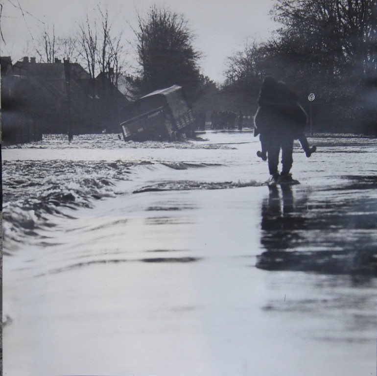 Powódź w Ostrołęce (wiosna 1979r.) - zdjęcie #24 - eOstroleka.pl