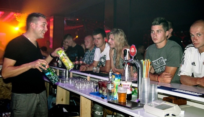 Xsensation Club - impreza [18.08.2012] - zdjęcie #34 - eOstroleka.pl