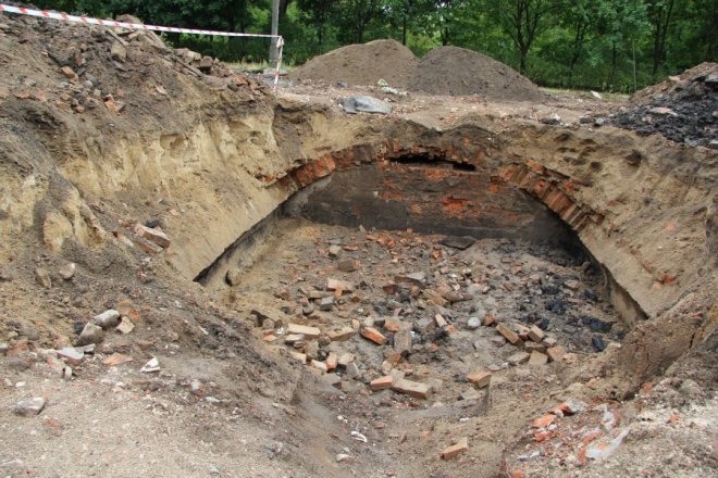 Orlik z piwnicą po ułańskiej stajni [22 VIII 2012] - zdjęcie #13 - eOstroleka.pl