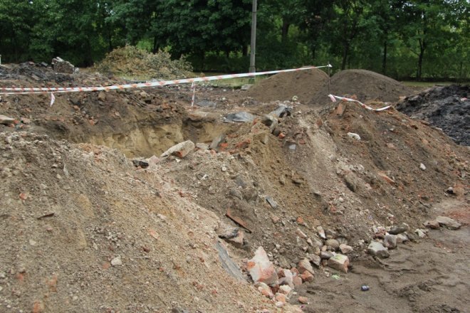 Orlik z piwnicą po ułańskiej stajni [22 VIII 2012] - zdjęcie #7 - eOstroleka.pl