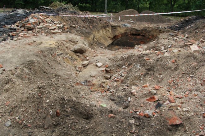 Orlik z piwnicą po ułańskiej stajni [22 VIII 2012] - zdjęcie #3 - eOstroleka.pl