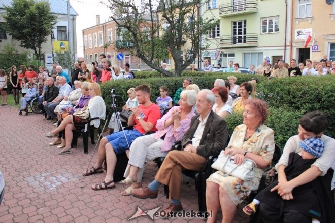 Art Czwartek: Cyjarz na Dachu [23.08.2012] - zdjęcie #30 - eOstroleka.pl