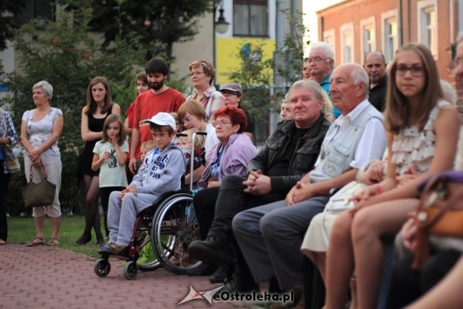 Art Czwartek: Cyjarz na Dachu [23.08.2012] - zdjęcie #11 - eOstroleka.pl