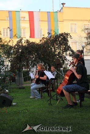 Art Czwartek: Cyjarz na Dachu [23.08.2012] - zdjęcie #6 - eOstroleka.pl