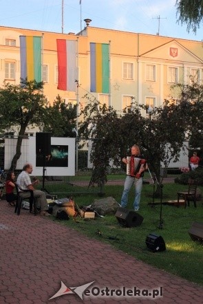 Art Czwartek: Cyjarz na Dachu [23.08.2012] - zdjęcie #3 - eOstroleka.pl