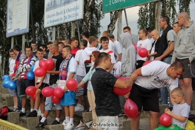 VI ligi: Narew Ostrołęka - Wkra Żuromin [25.08.2012] - zdjęcie #1 - eOstroleka.pl