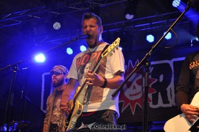 Rockołęka 2012: Luxtorpeda porwała tłumy [25.08.2012] - zdjęcie #29 - eOstroleka.pl