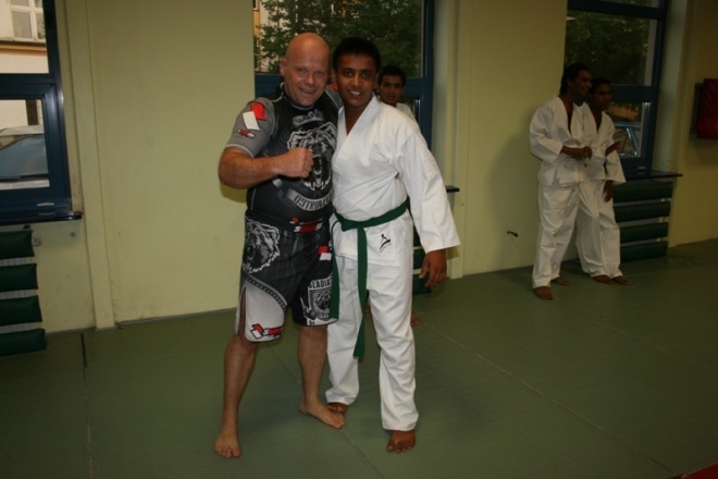 Soke Anthony Fernandes odwiedził UKS Gladiator - zdjęcie #3 - eOstroleka.pl