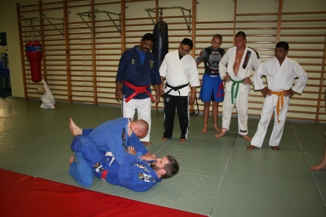 Soke Anthony Fernandes odwiedził UKS Gladiator - zdjęcie #2 - eOstroleka.pl