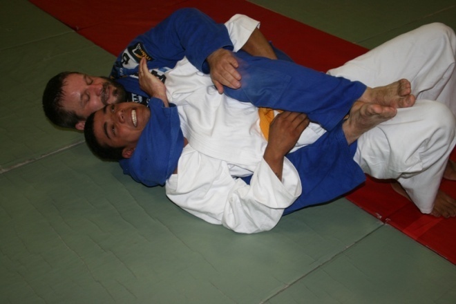 Soke Anthony Fernandes odwiedził UKS Gladiator - zdjęcie #1 - eOstroleka.pl