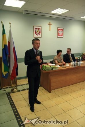 35 nauczycieli otrzymało akty nadania na wyższe stopnie zawodowe [29.08.2012] - zdjęcie #9 - eOstroleka.pl