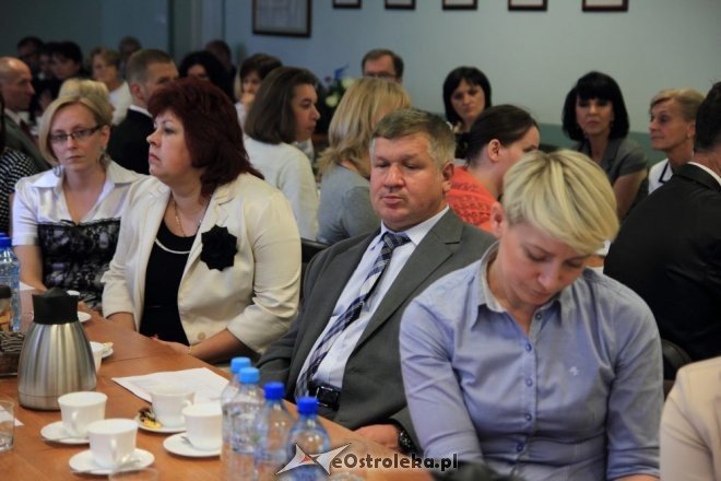 35 nauczycieli otrzymało akty nadania na wyższe stopnie zawodowe [29.08.2012] - zdjęcie #14 - eOstroleka.pl