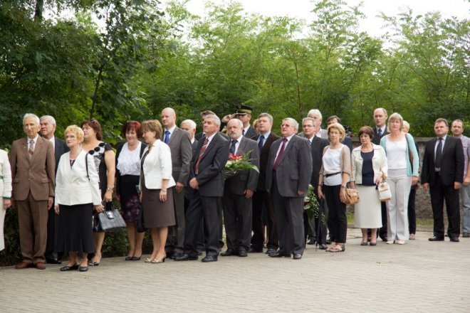 73. rocznica wybuchu II wojny światowej [1 IX 2012] - zdjęcie #35 - eOstroleka.pl