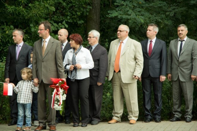 73. rocznica wybuchu II wojny światowej [1 IX 2012] - zdjęcie #30 - eOstroleka.pl