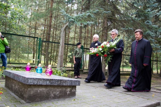 73. rocznica wybuchu II wojny światowej [1 IX 2012] - zdjęcie #22 - eOstroleka.pl