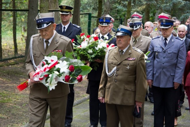 73. rocznica wybuchu II wojny światowej [1 IX 2012] - zdjęcie #18 - eOstroleka.pl