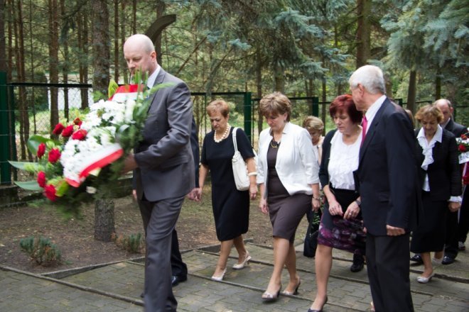 73. rocznica wybuchu II wojny światowej [1 IX 2012] - zdjęcie #13 - eOstroleka.pl