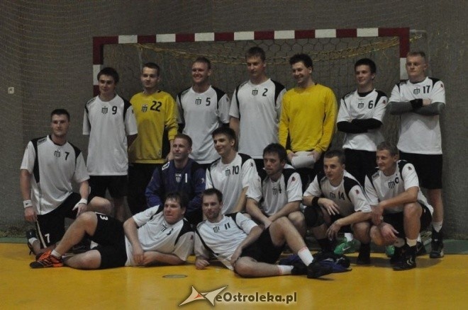 X Memoriał im. Zbigniewa Majewskiego: Trójka Ostrołęka - Warszawianka 22:25 [1.09.2012] - zdjęcie #9 - eOstroleka.pl