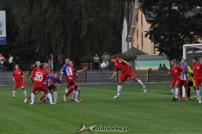 III Liga: Narew Ostrołęka - Błękitni Raciąż [5.09.2012] - zdjęcie #34 - eOstroleka.pl