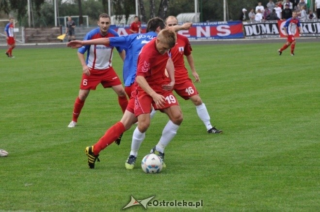 III Liga: Narew Ostrołęka - Błękitni Raciąż [5.09.2012] - zdjęcie #23 - eOstroleka.pl