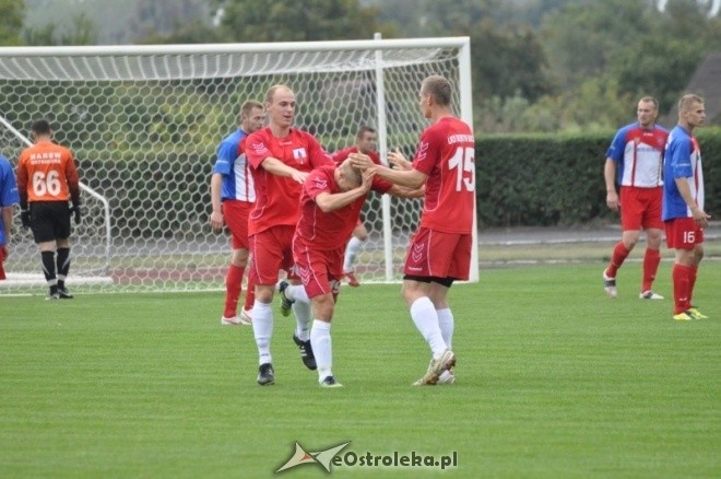 III Liga: Narew Ostrołęka - Błękitni Raciąż [5.09.2012] - zdjęcie #18 - eOstroleka.pl