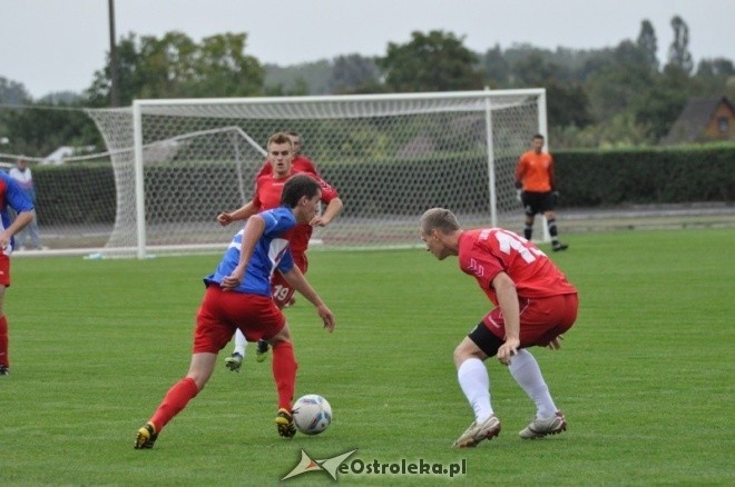 III Liga: Narew Ostrołęka - Błękitni Raciąż [5.09.2012] - zdjęcie #14 - eOstroleka.pl