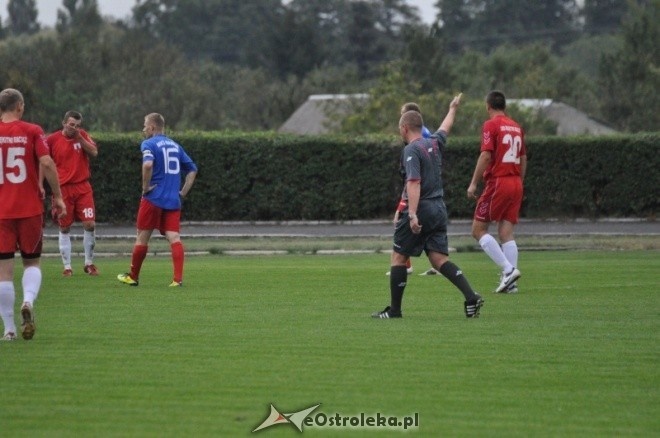 III Liga: Narew Ostrołęka - Błękitni Raciąż [5.09.2012] - zdjęcie #12 - eOstroleka.pl