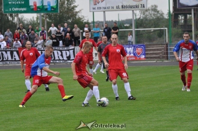 III Liga: Narew Ostrołęka - Błękitni Raciąż [5.09.2012] - zdjęcie #10 - eOstroleka.pl